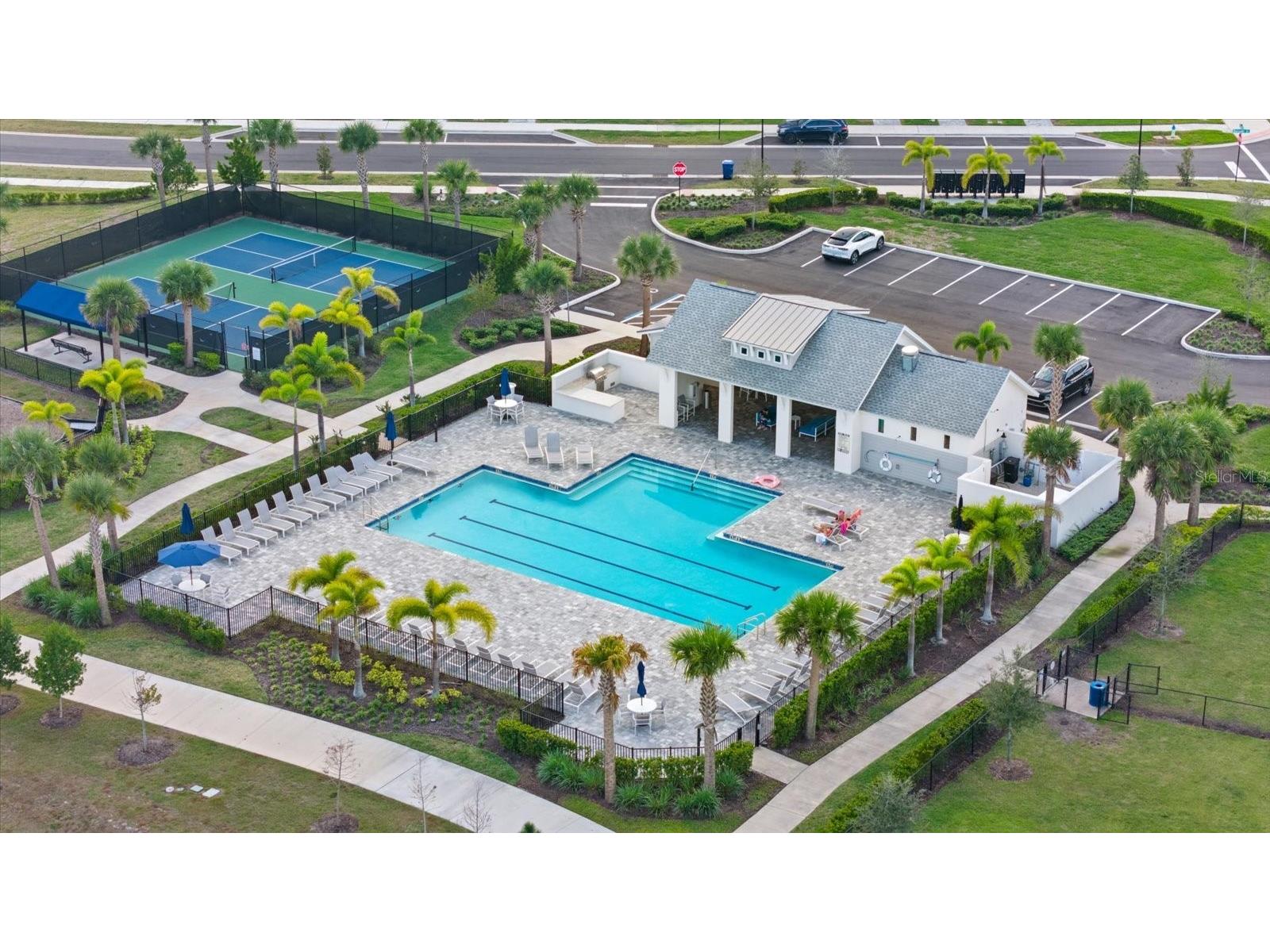 7328 Portlight Lane Sarasota FL 34240 A4681827 image60