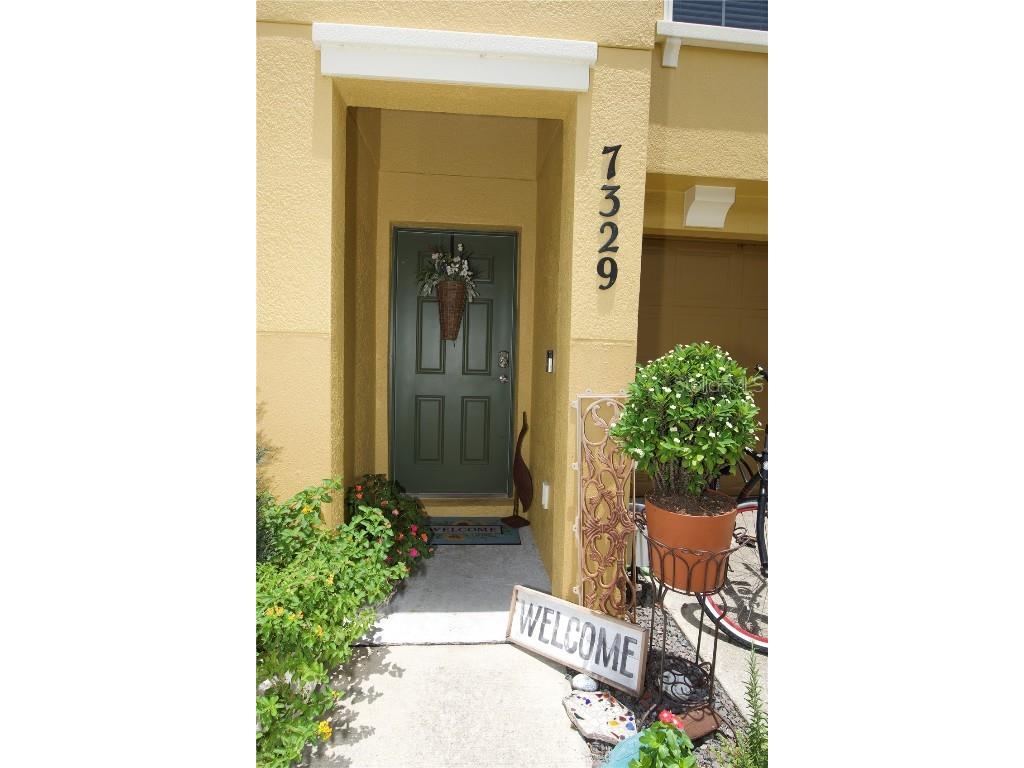 7329 Black Walnut Way Lakewood Ranch FL 34202 A4659823 image2