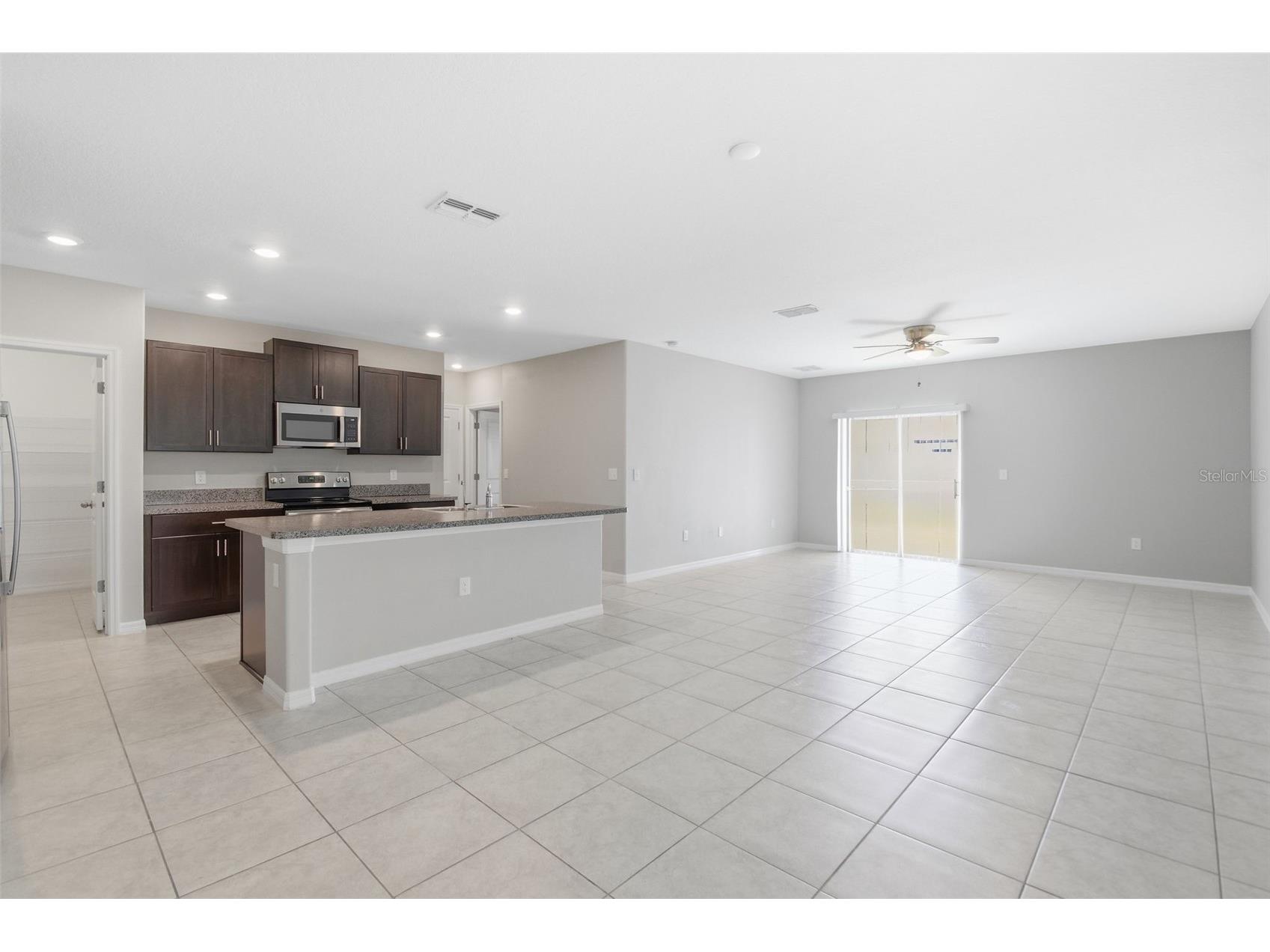 7329 Canterbury Bells Court Tampa FL 33619 O6406572 image13