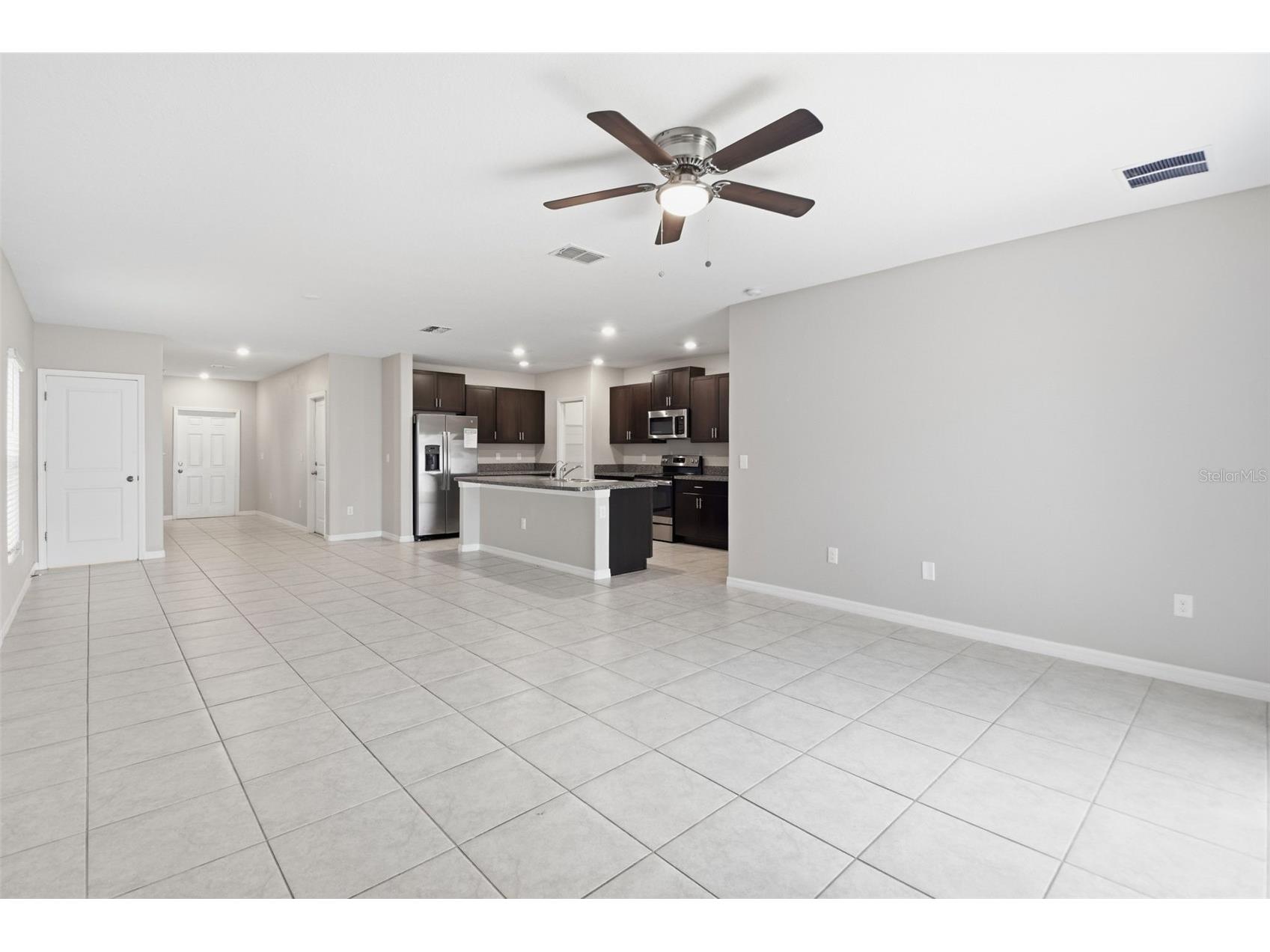 7329 Canterbury Bells Court Tampa FL 33619 O6406572 image17