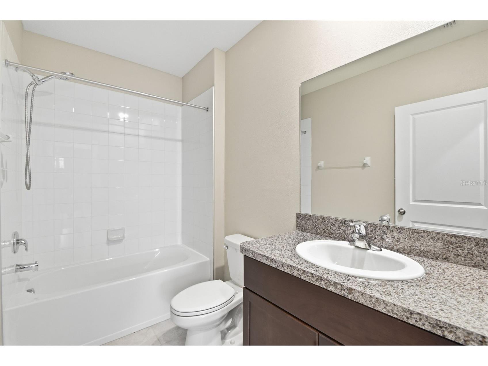 7329 Canterbury Bells Court Tampa FL 33619 O6406572 image56