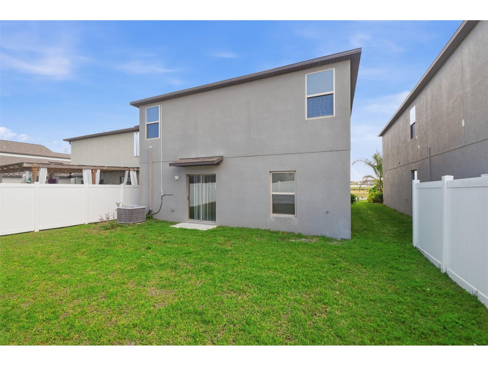 7329 Canterbury Bells Court Tampa FL 33619 O6406572 image60