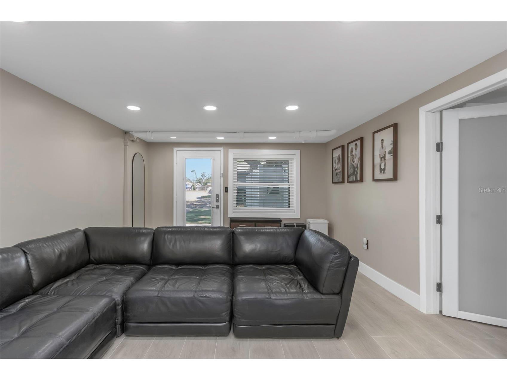 733 1/2 New Jersey Street Clearwater FL 33756 TB8302919 image8