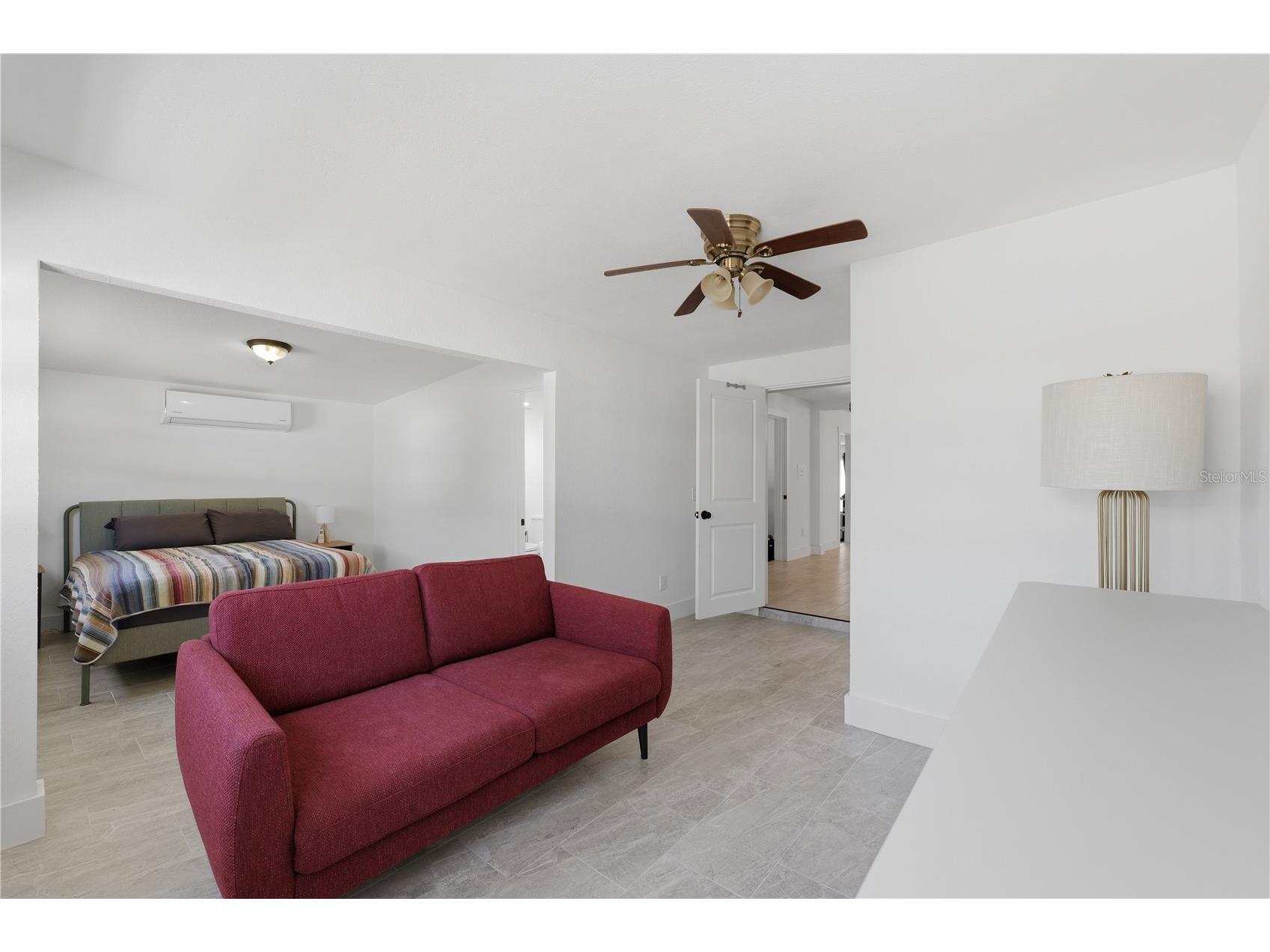 733 61st Avenue NE Saint Petersburg FL 33703 TB8483714 image32