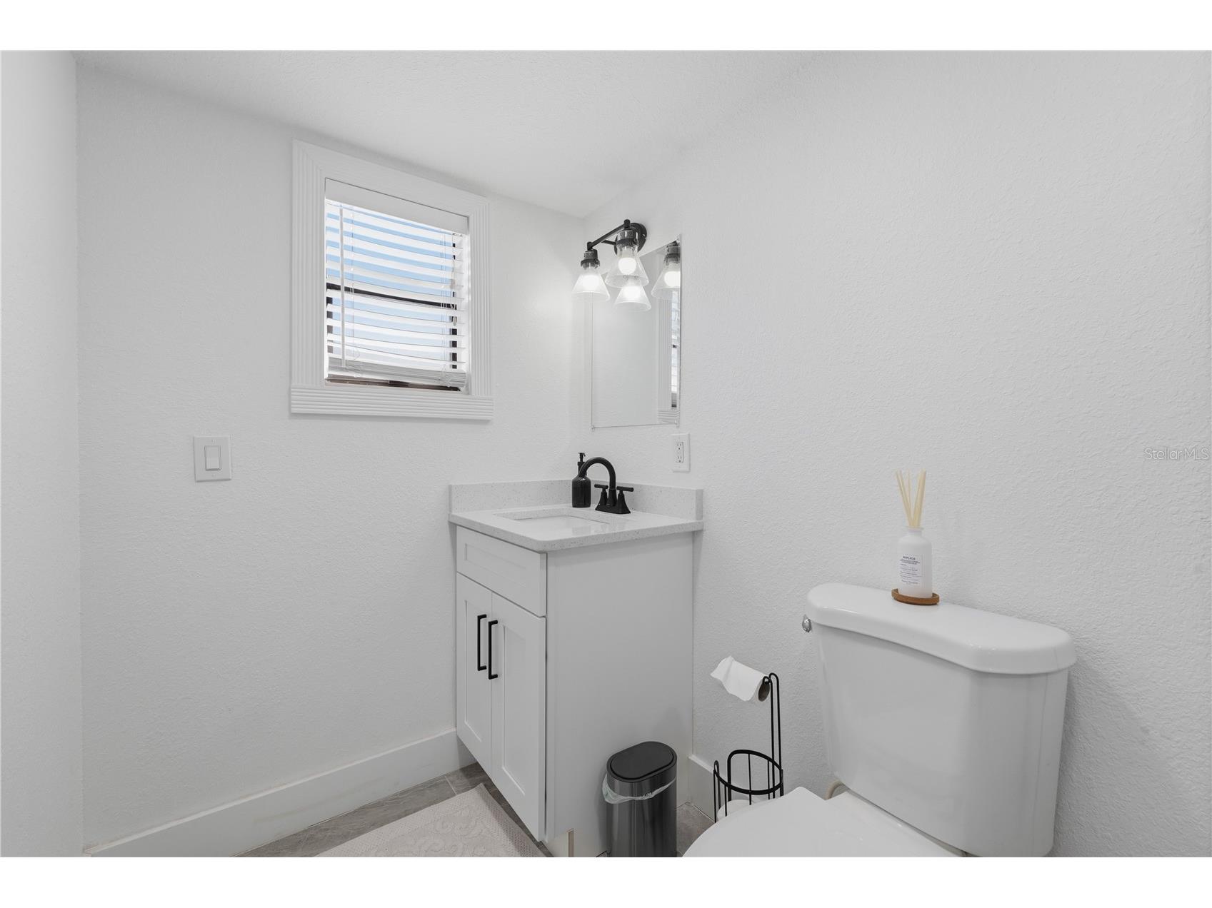 733 61st Avenue NE Saint Petersburg FL 33703 TB8483714 image34