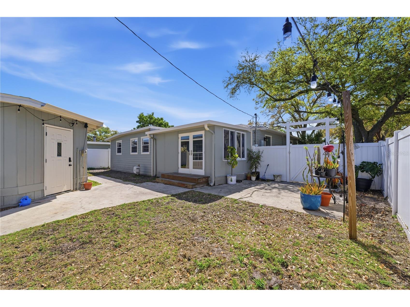 733 61st Avenue NE Saint Petersburg FL 33703 TB8483714 image45
