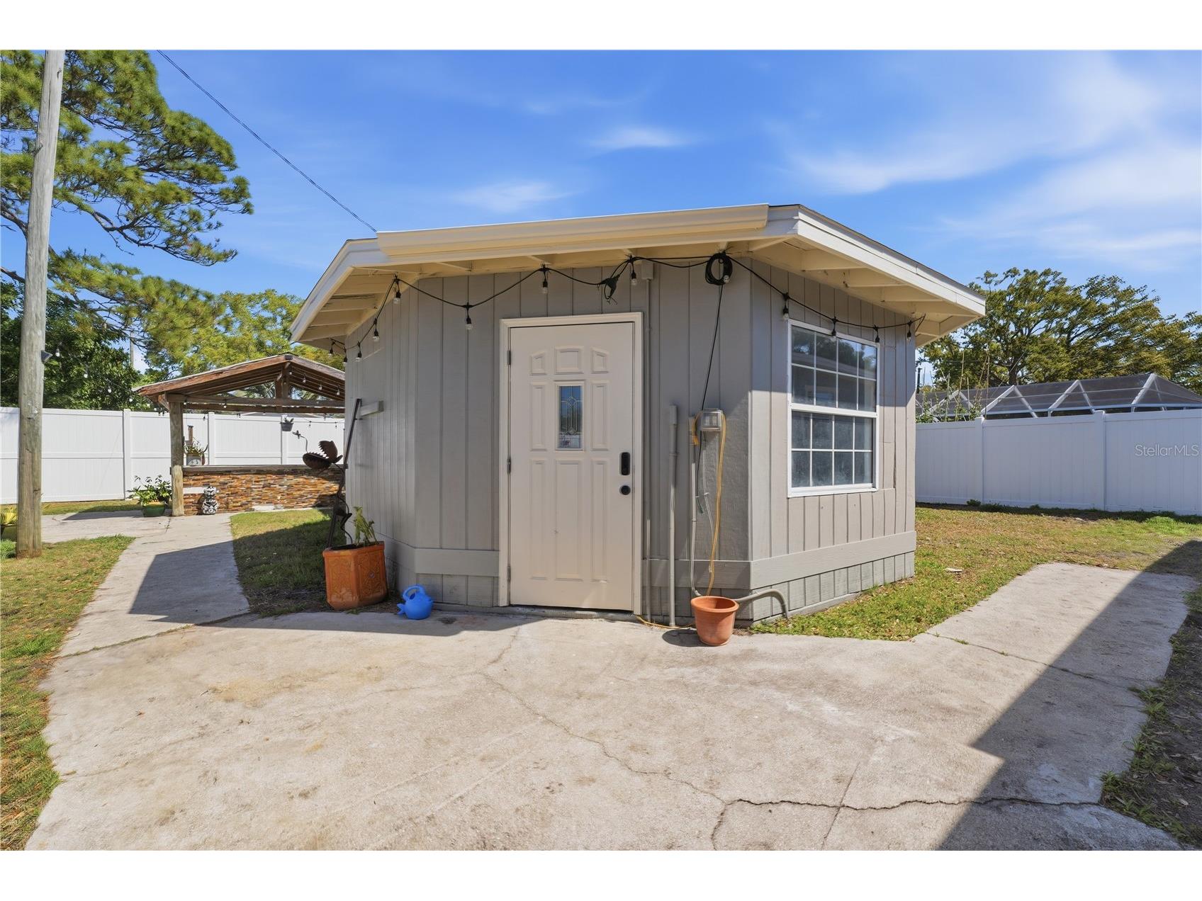 733 61st Avenue NE Saint Petersburg FL 33703 TB8483714 image51