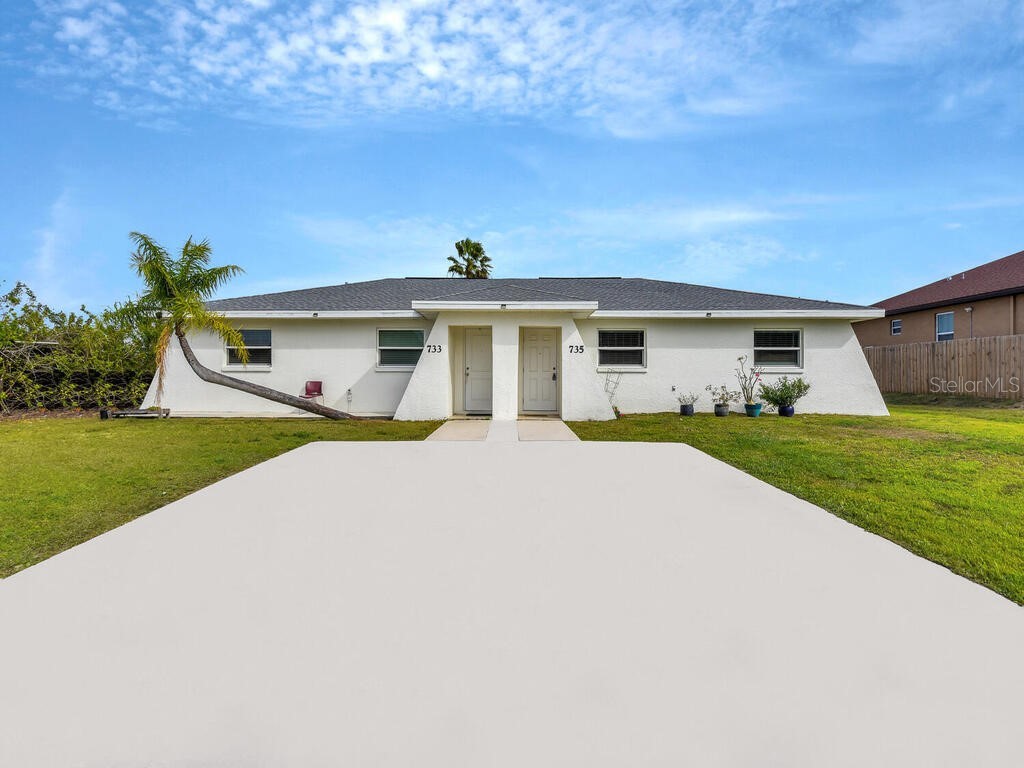 733/735 Gilbert Avenue S Lehigh Acres FL 33973 C7518400 image1