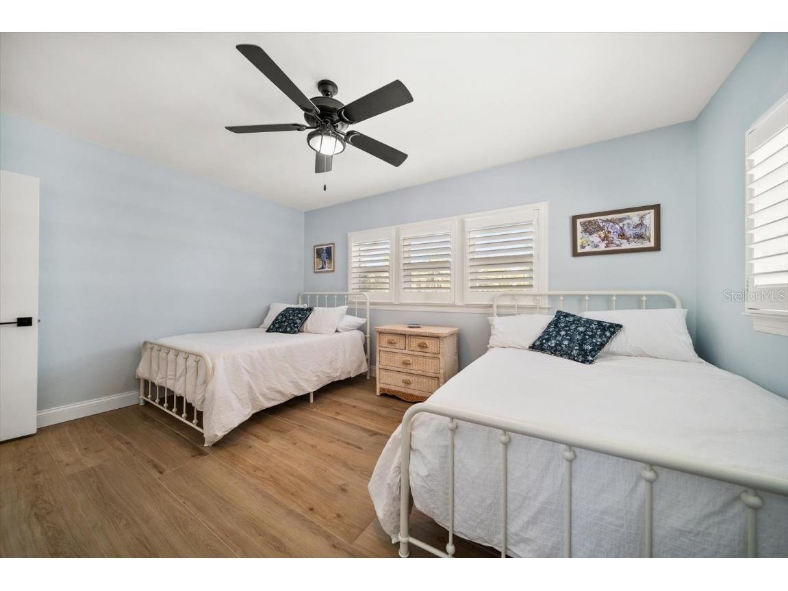 733 Bay Esplanade Clearwater Beach FL 33767 TB8413907 image28