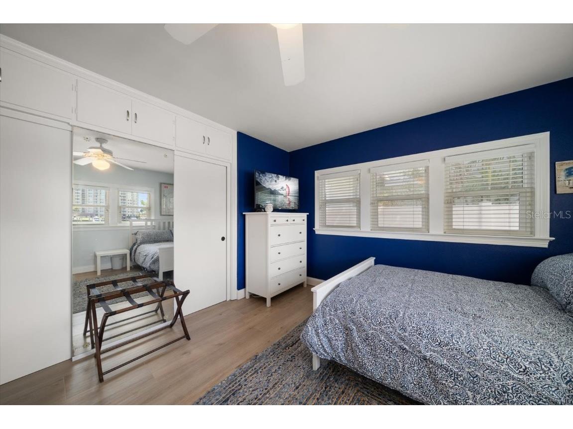 733 Bay Esplanade Clearwater Beach FL 33767 TB8413907 image33