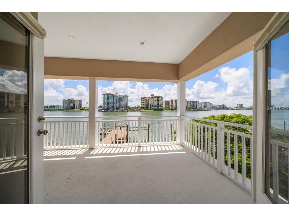 733 Bay Esplanade Clearwater Beach FL 33767 TB8413907 image45