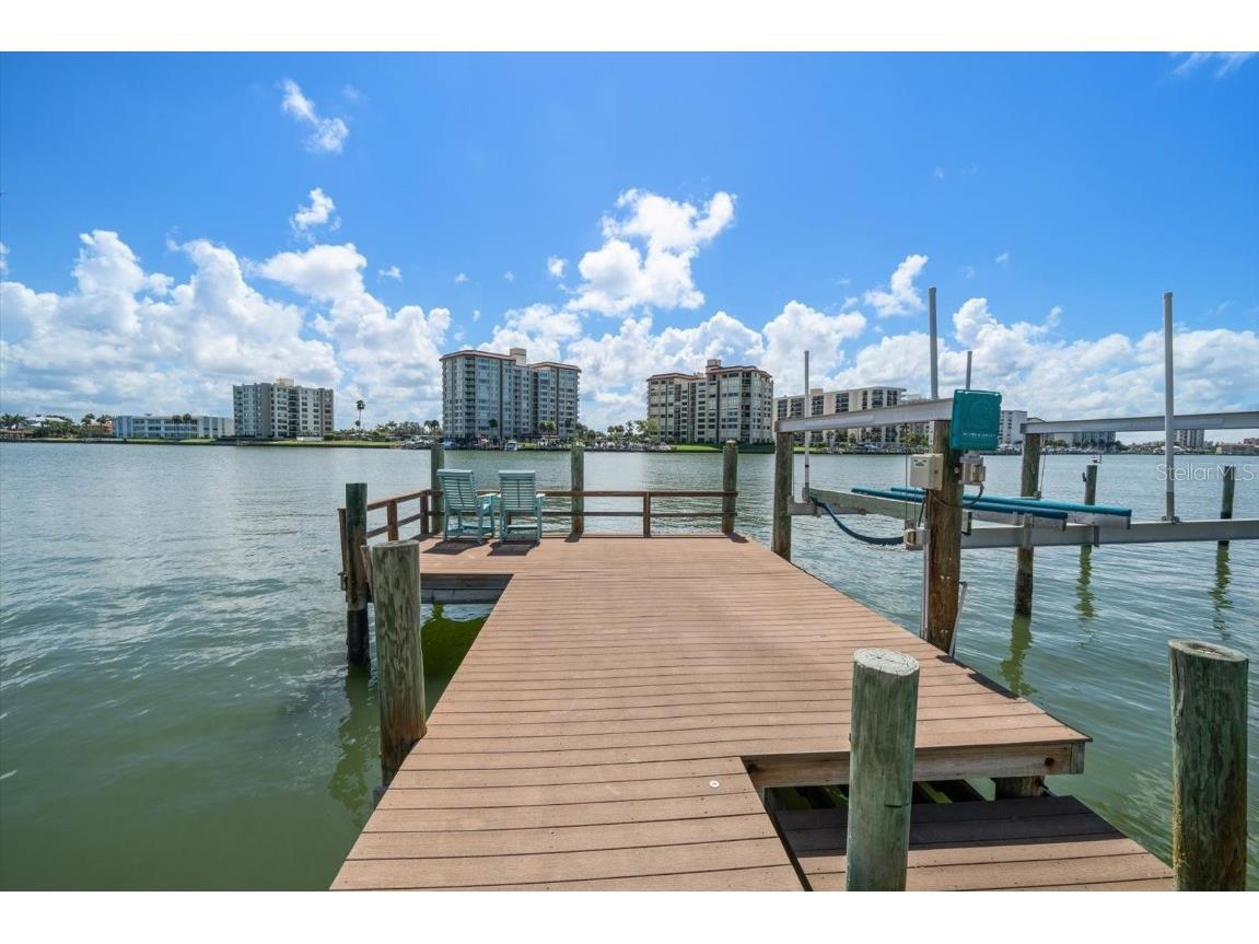 733 Bay Esplanade Clearwater Beach FL 33767 TB8413907 image68