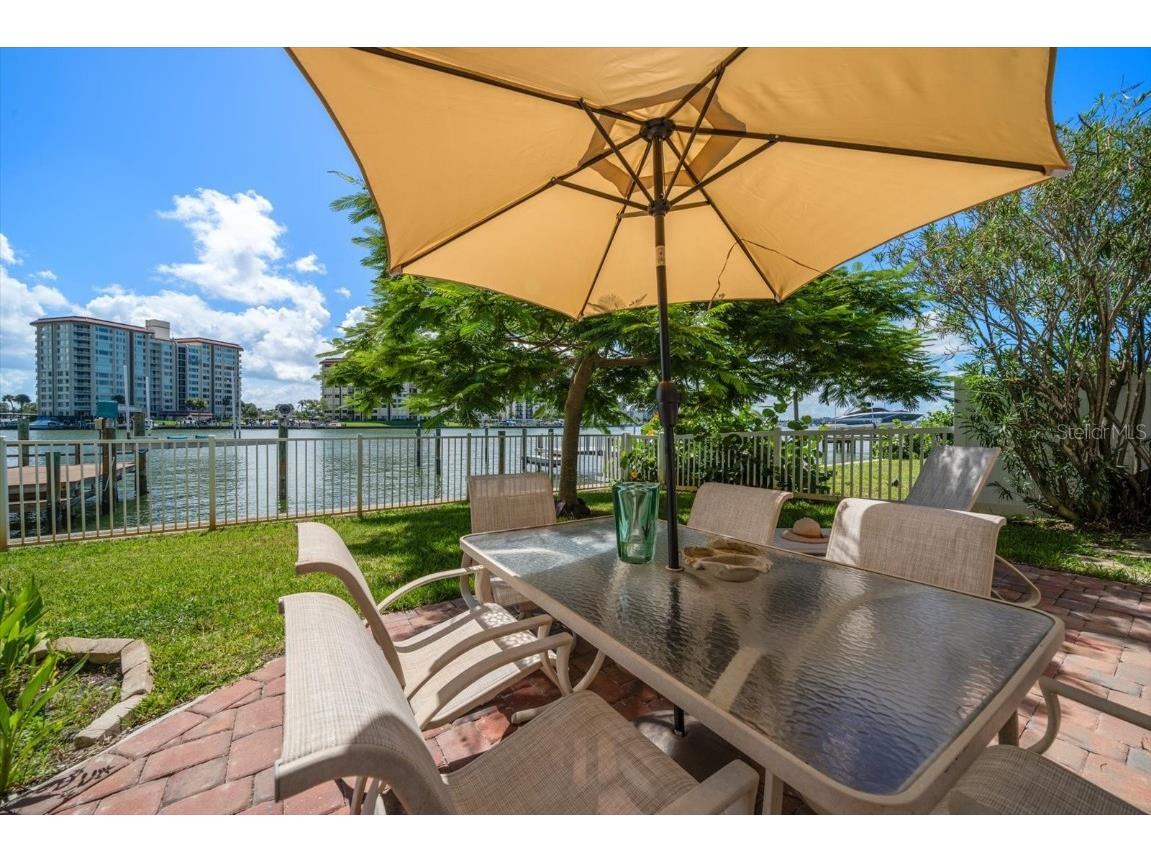 733 Bay Esplanade Clearwater Beach FL 33767 TB8413907 image74