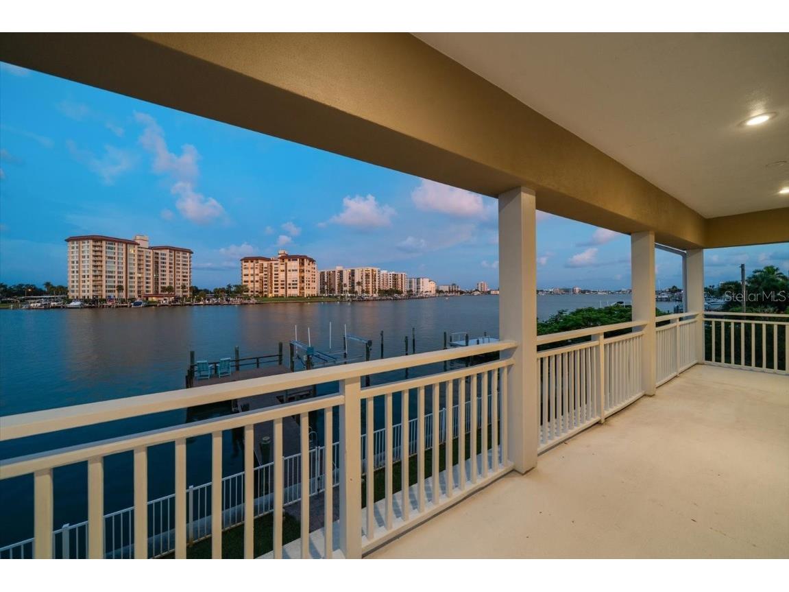 733 Bay Esplanade Clearwater Beach FL 33767 TB8413907 image88