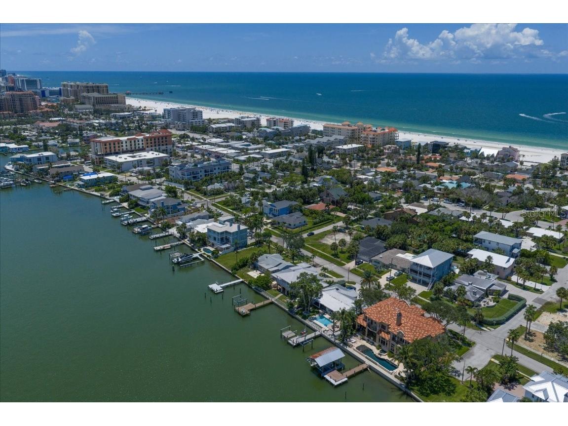 733 Bay Esplanade Clearwater Beach FL 33767 TB8413907 image94