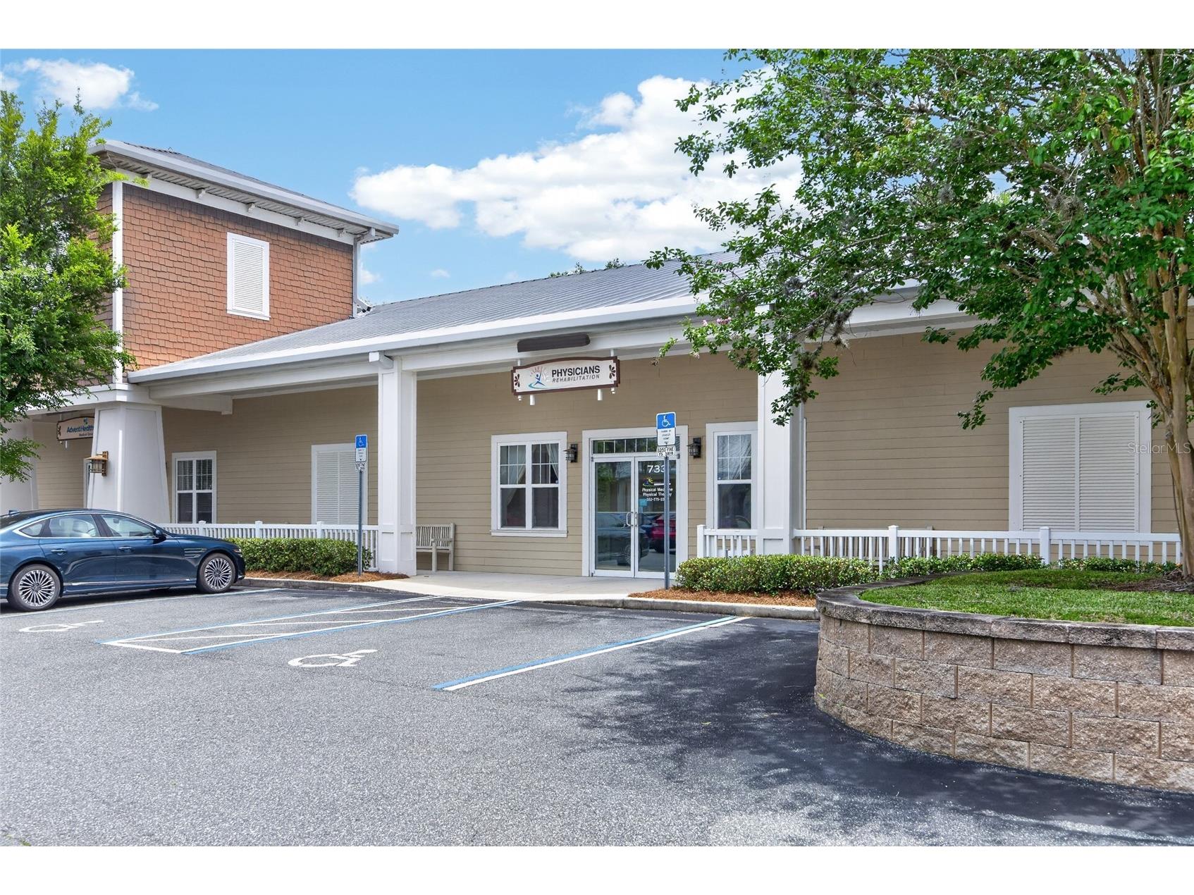 733 County Road 466 Lady Lake FL 32159 G5112555 image1