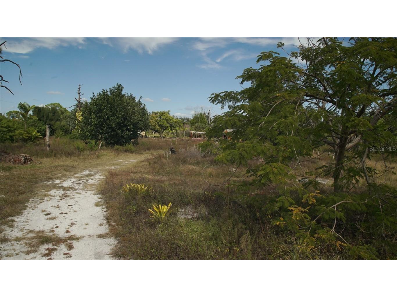 733 Crestwood Road Englewood FL 34223 A4675619 image8