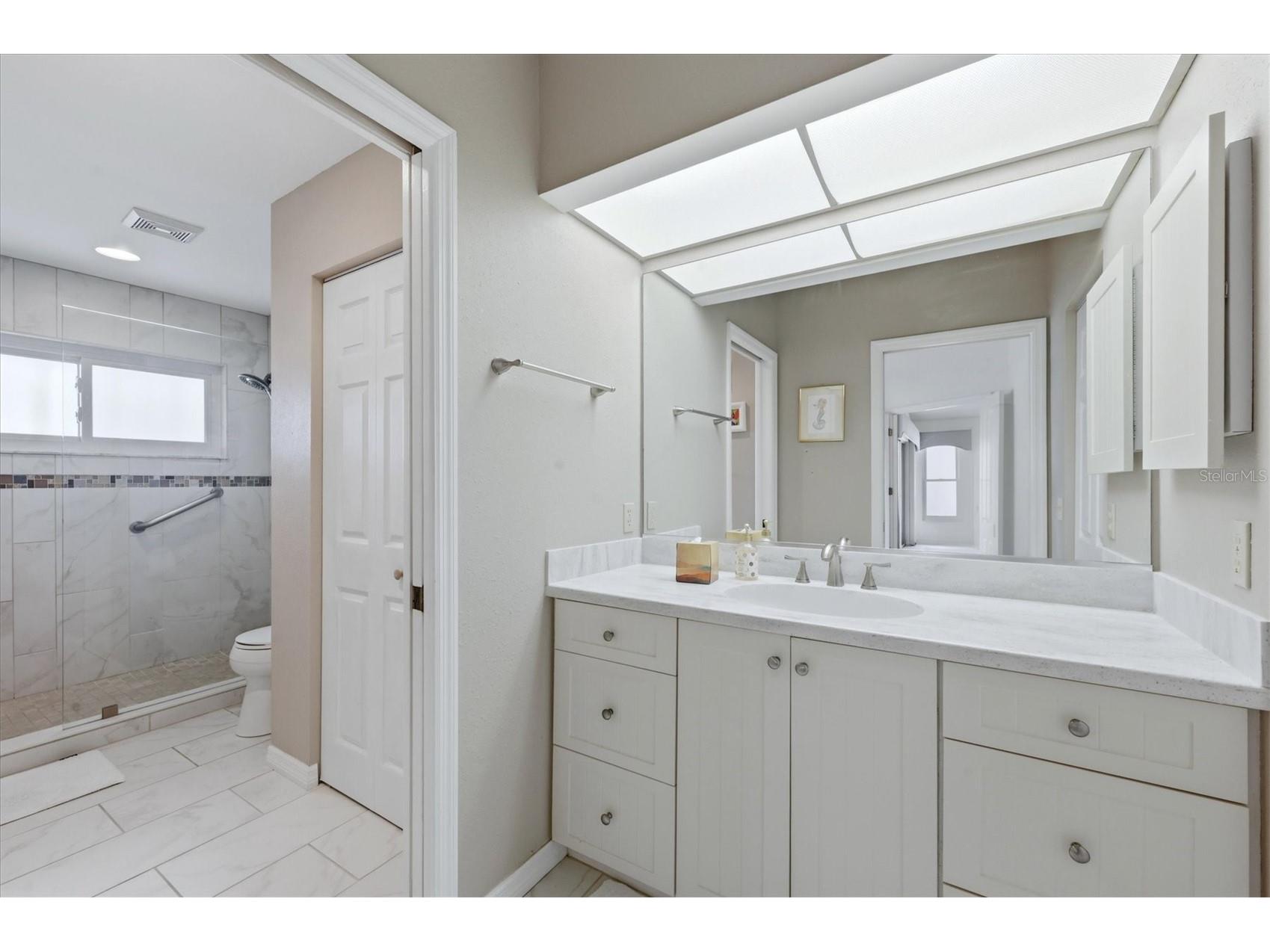 733 Harrington Lake Drive N #25 Venice FL 34293 A4690223 image15