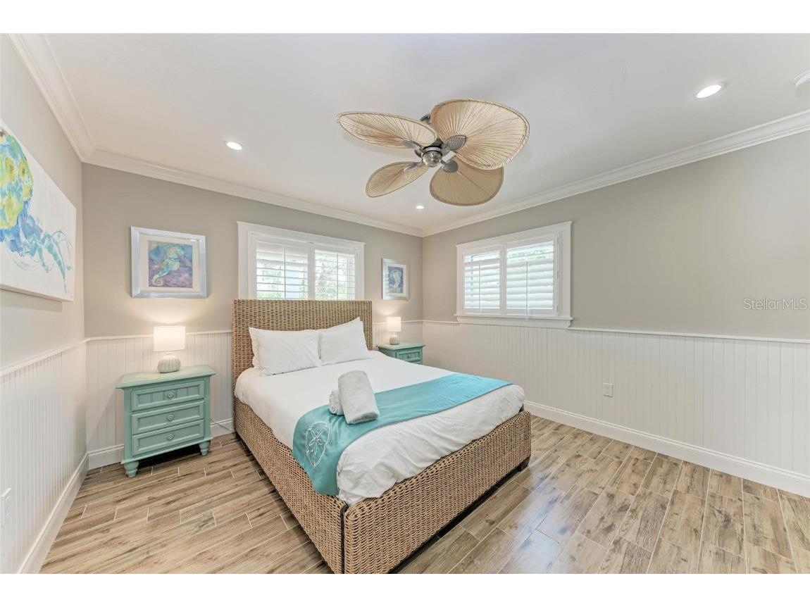 733 Holly Road Anna Maria FL 34216 A4655992 image12