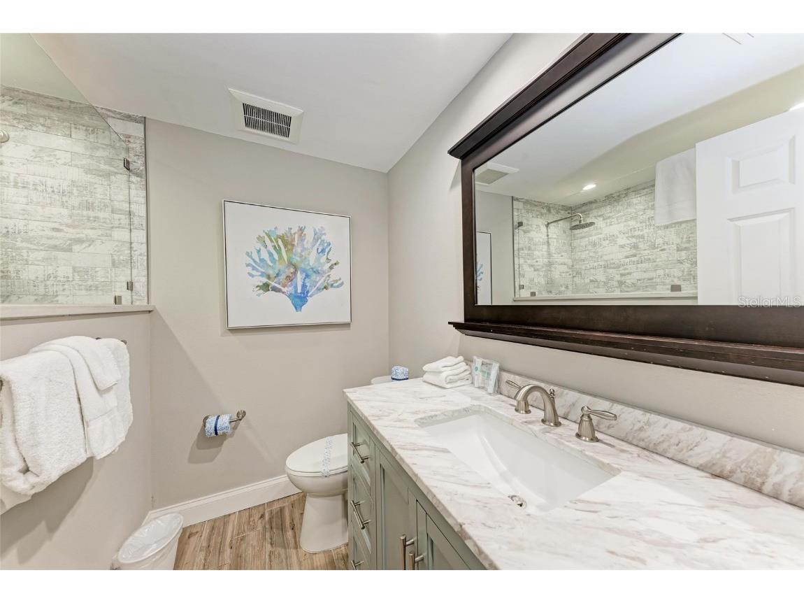 733 Holly Road Anna Maria FL 34216 A4655992 image15