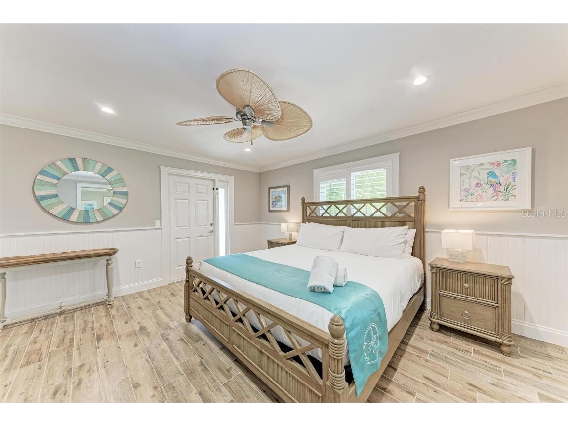 733 Holly Road Anna Maria FL 34216 A4655992 image16