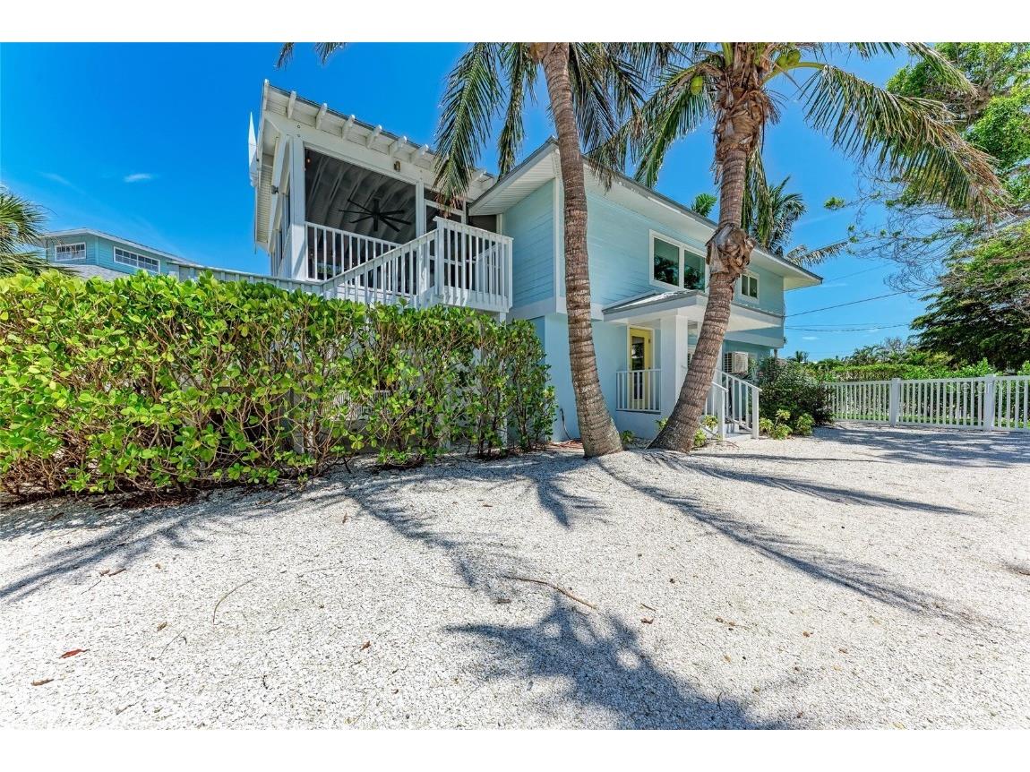 733 Holly Road Anna Maria FL 34216 A4655992 image2