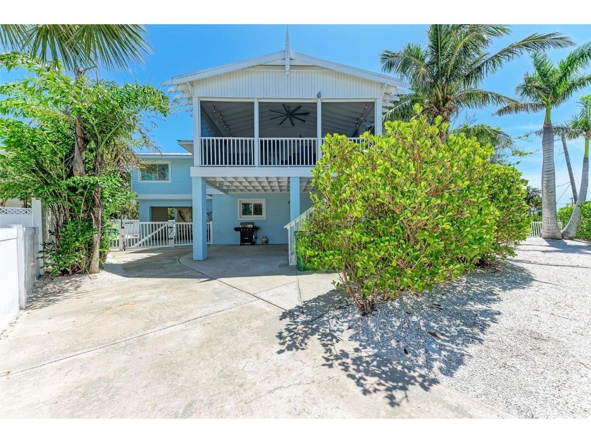 733 Holly Road Anna Maria FL 34216 A4655992 image3