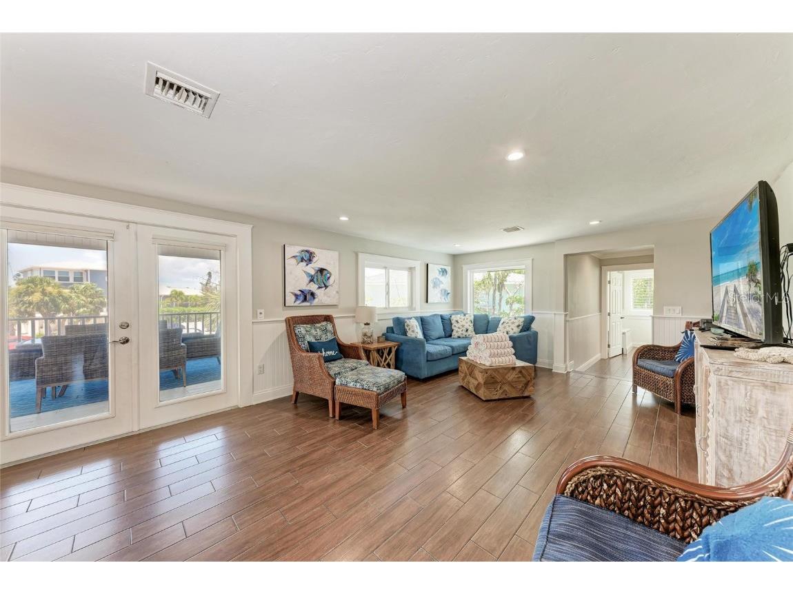 733 Holly Road Anna Maria FL 34216 A4655992 image37