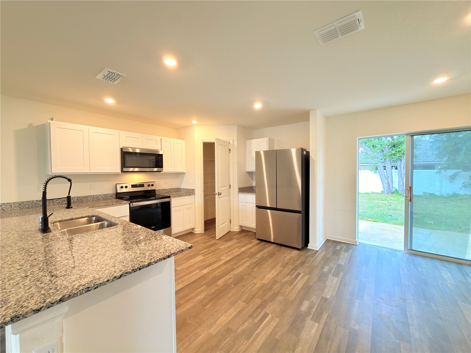 733 James Court Kissimmee FL 34759 O6404455 image7