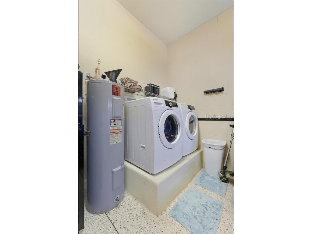 733 Meandering Way Polk City FL 33868 L4957246 image27