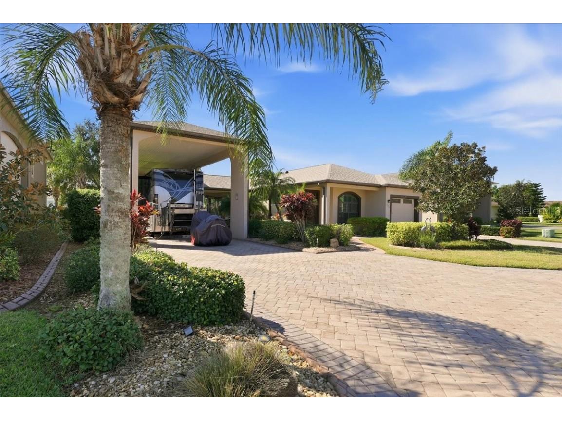 733 Meandering Way Polk City FL 33868 L4957246 image3