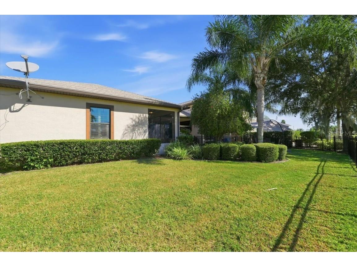 733 Meandering Way Polk City FL 33868 L4957246 image33