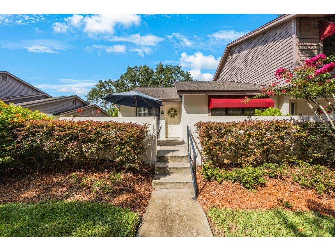733 Oak Park Place Brandon FL 33511 T3540483 image1