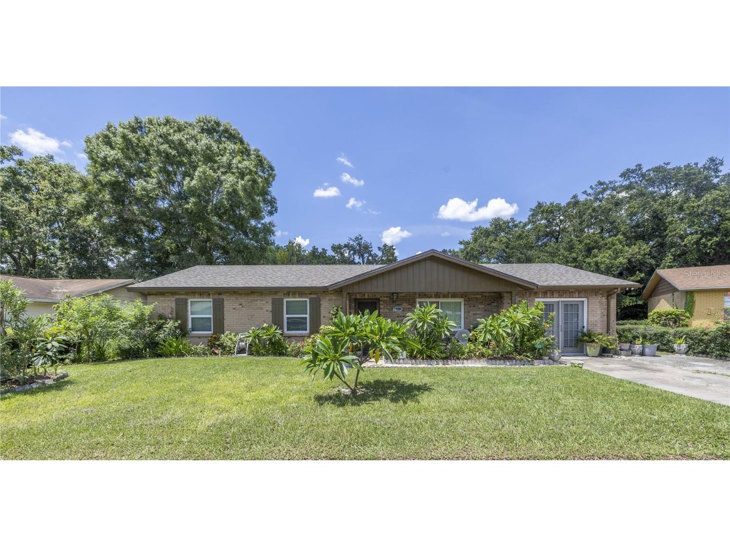 733 Ponderosa Drive E Lakeland FL 33810 L4946190 image1