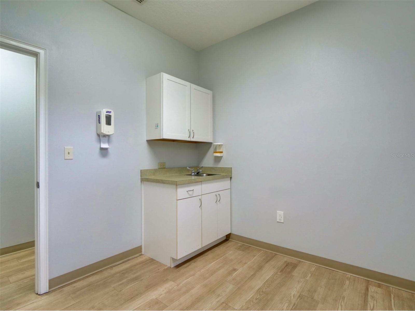 733 S Goldenrod Road Orlando FL 32822 O6368883 image9