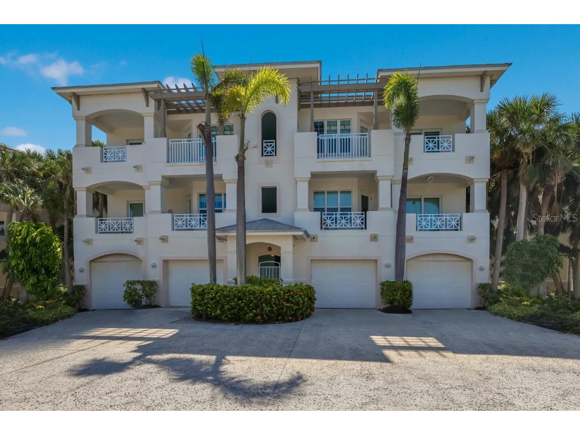 733 S Harbor Drive #1 Boca Grande FL 33921 - CHARLOTTE HARBOR D6138968 image1