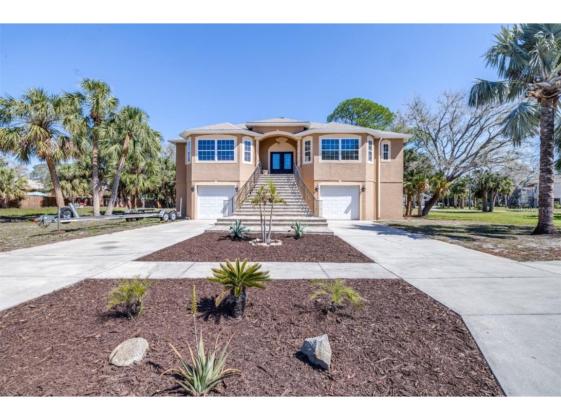 733 Seminole Boulevard Tarpon Springs FL 34689 TB8358195 image1