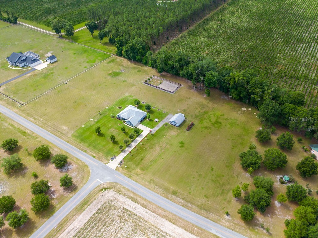 733 SW Marynik Drive High Springs FL 32643 GC541293 image40