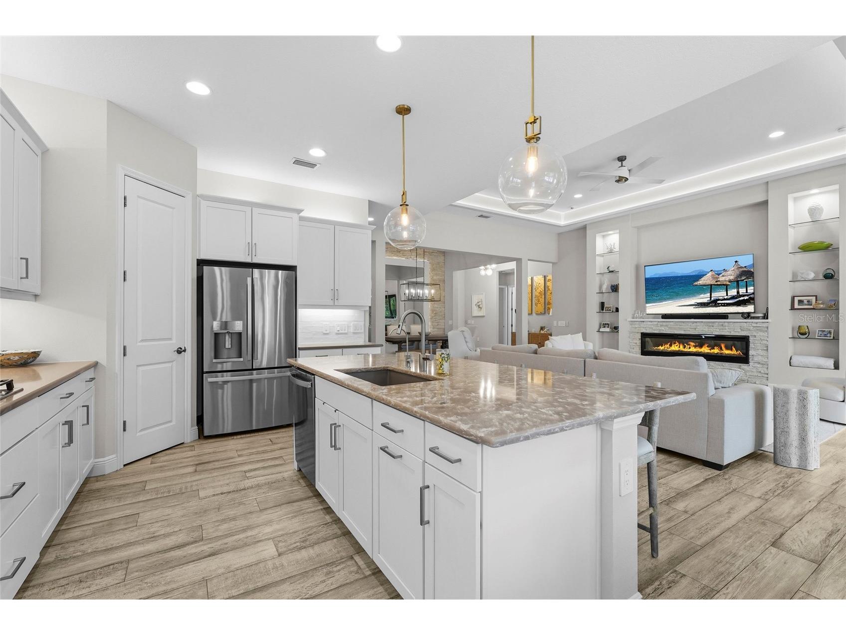 733 Tailwind Place Sarasota FL 34240 A4692495 image26