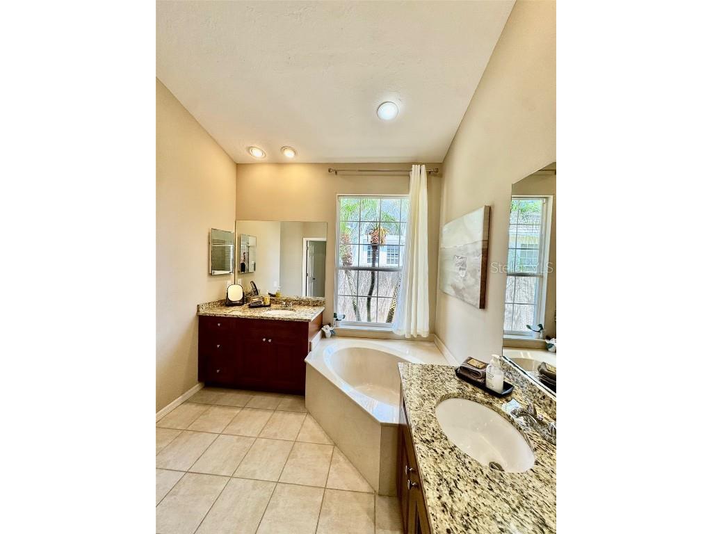 7330 Kensington Court University Park FL 34201 A4651942 image18