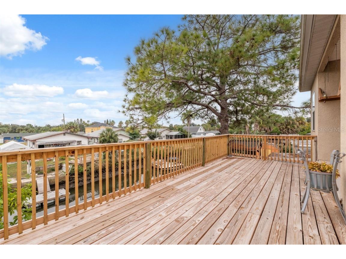 7330 New York Avenue Hudson FL 34667 W7879696 image30