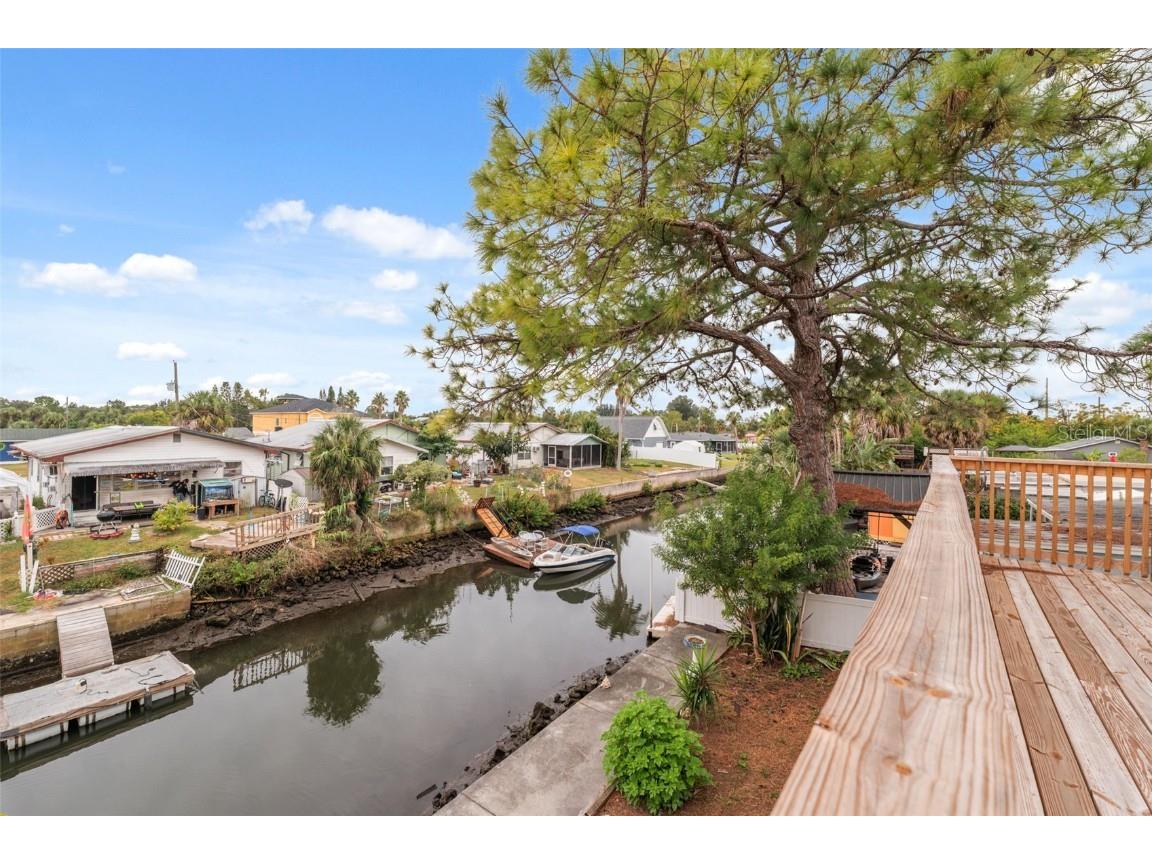 7330 New York Avenue Hudson FL 34667 W7879696 image31