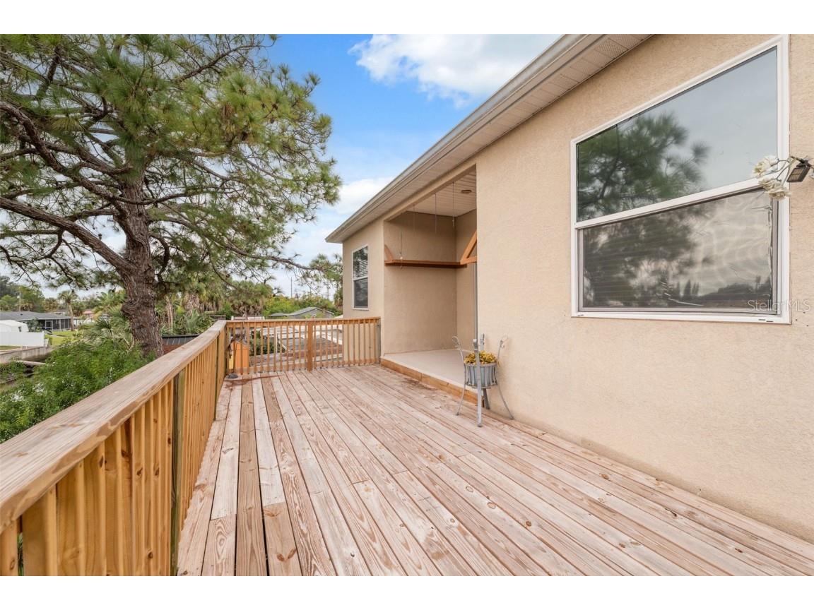 7330 New York Avenue Hudson FL 34667 W7879696 image32