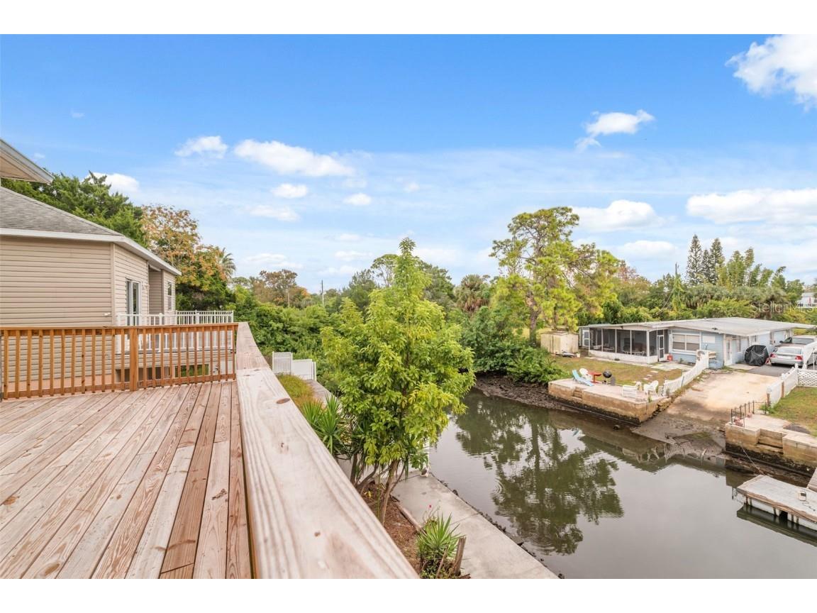 7330 New York Avenue Hudson FL 34667 W7879696 image33