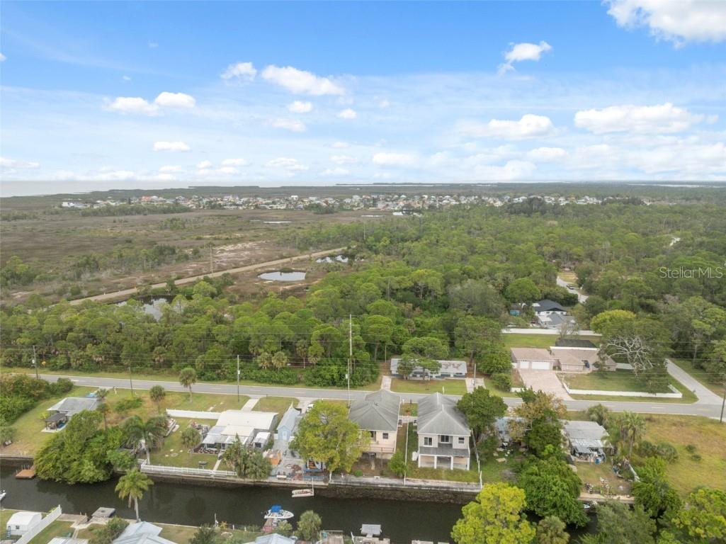 7330 New York Avenue Hudson FL 34667 W7879696 image48