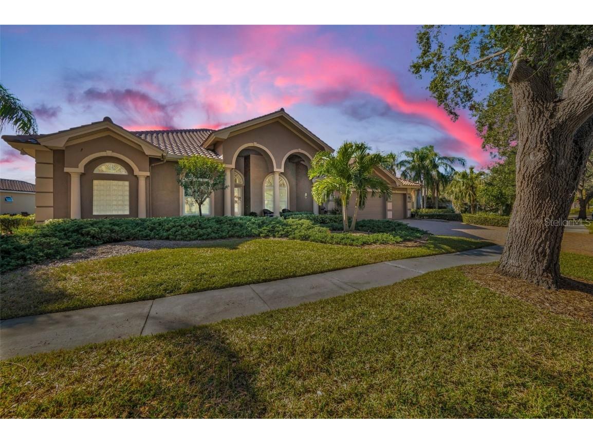 7330 Sawgrass Point Drive N Pinellas Park FL 33782 TB8337729 image1