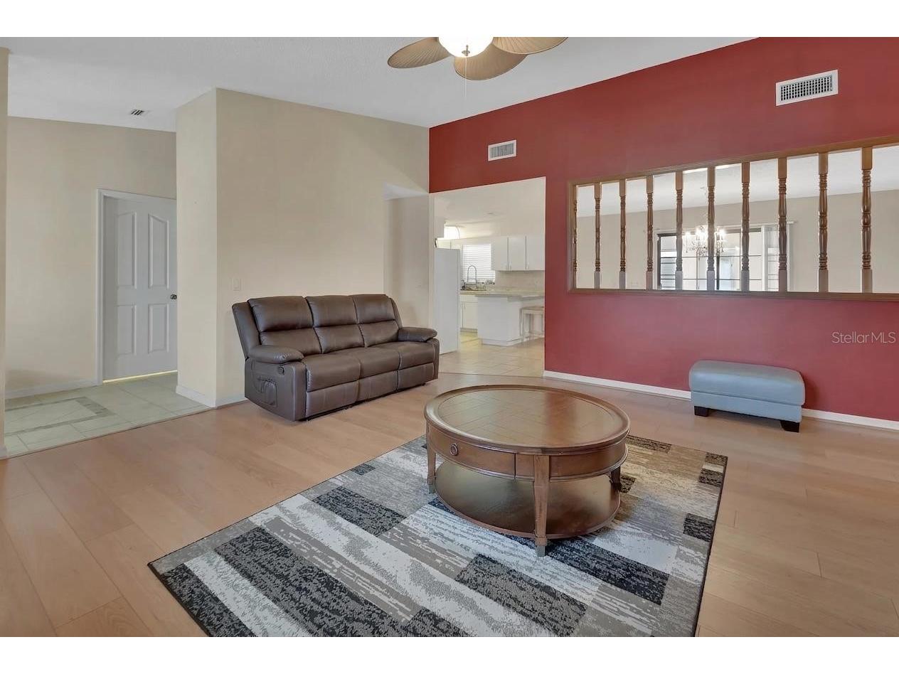 7330 SE 109th Place Belleview FL 34420 V4949442 image5