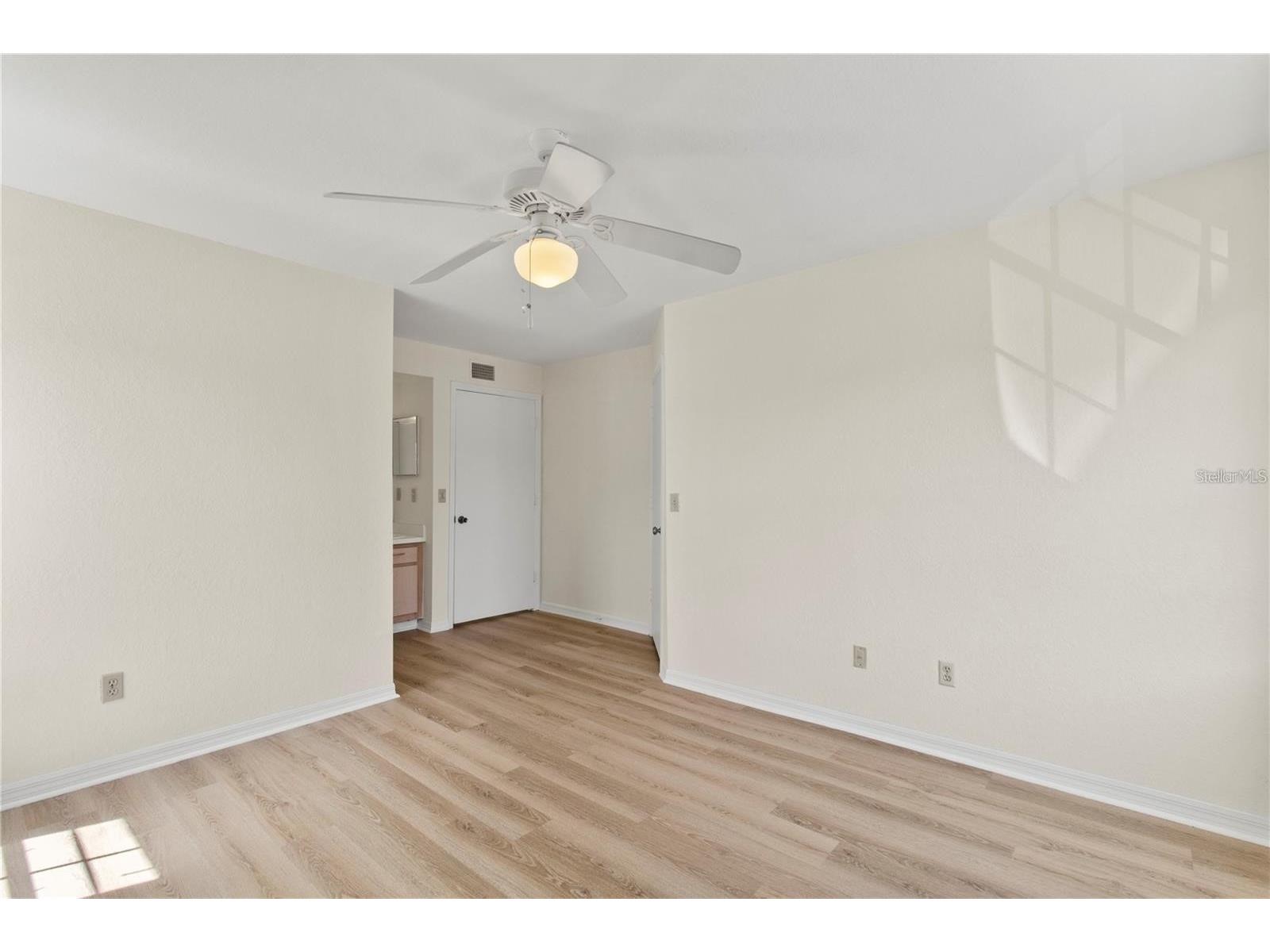 7330 Westpointe Boulevard #421 Orlando FL 32835 O6420950 image17