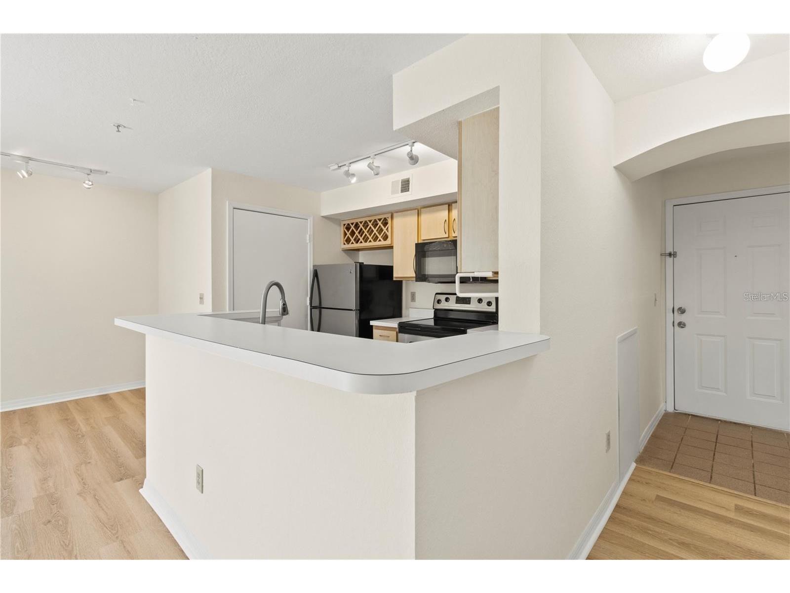 7330 Westpointe Boulevard #421 Orlando FL 32835 O6420950 image5