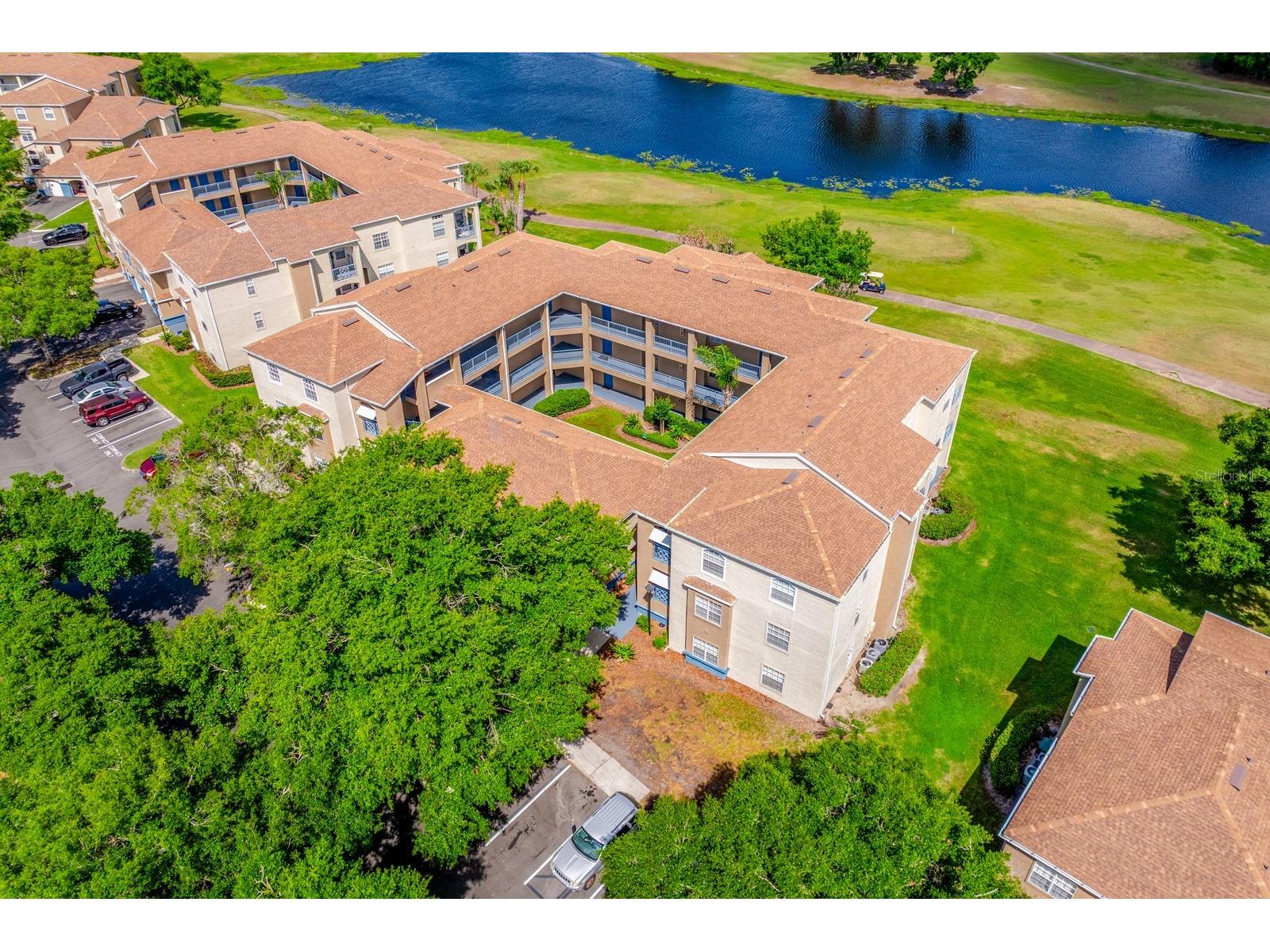 7330 Westpointe Boulevard #424 Orlando FL 32835 O6397796 image2